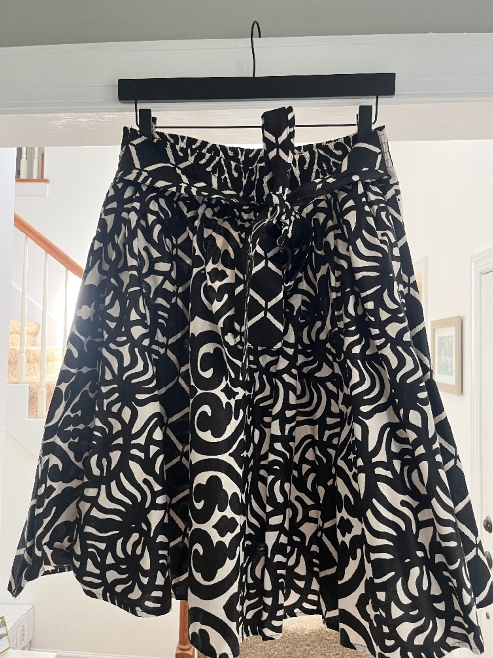 Look at Me | Black & White Print Skirt (new w/Tags) - "one size fits most"
